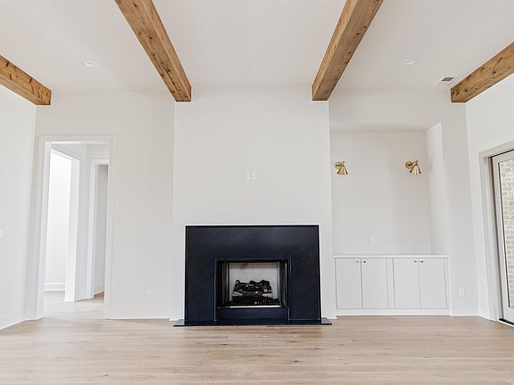 5th image of 2494 E Allelon Cir E