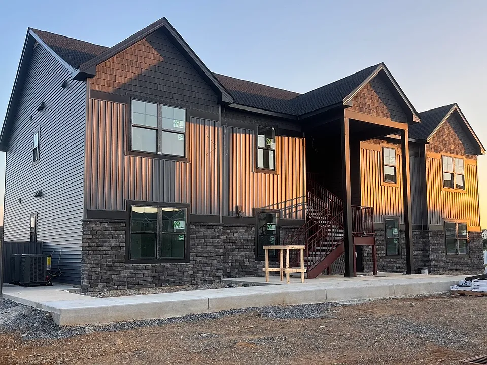 32 Kettering Dr #1