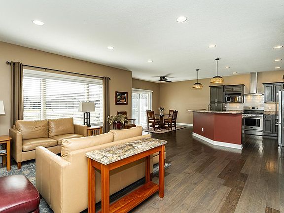 5th image of 1151 Golfers Ct SE