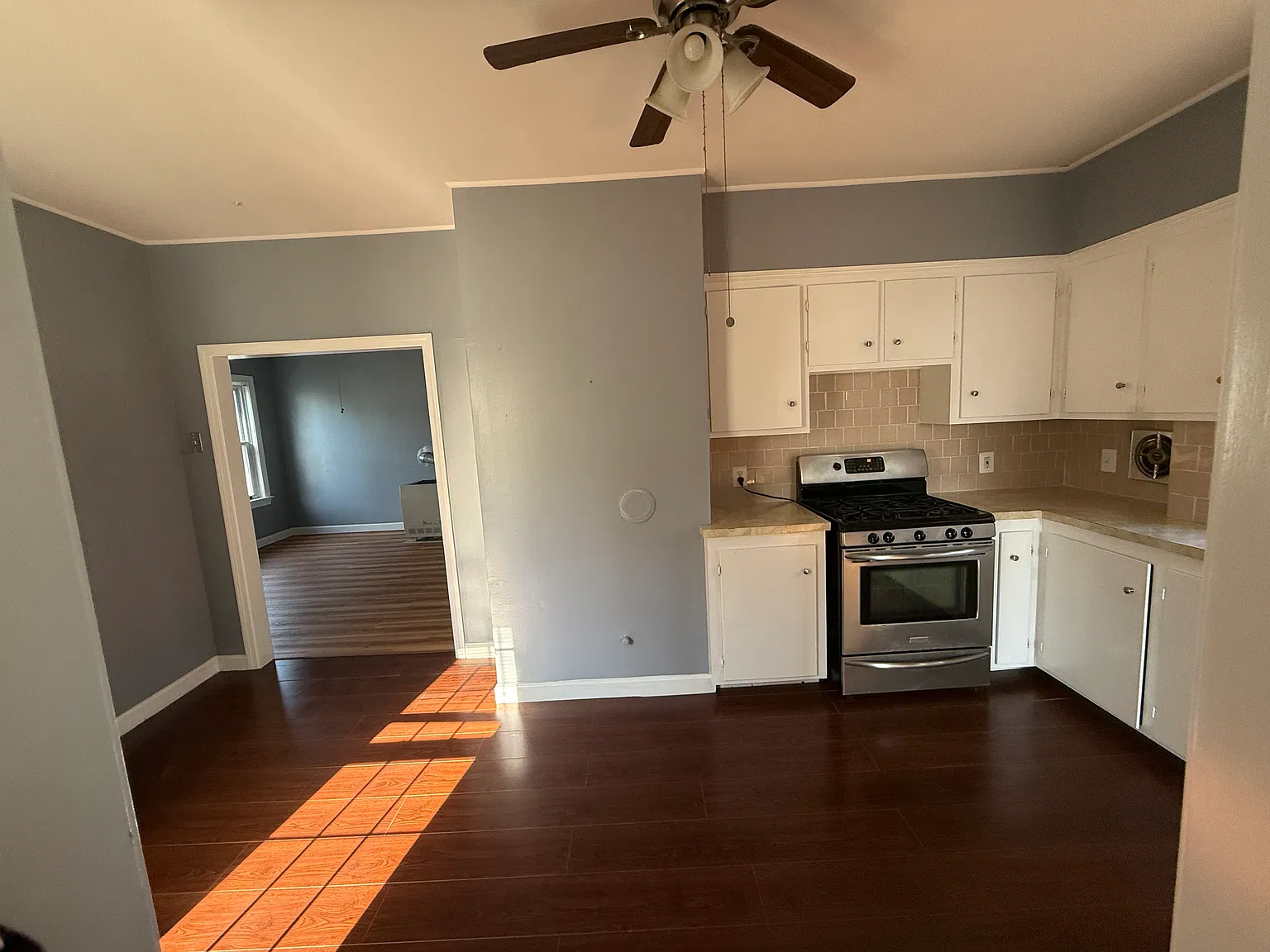 58 Tuttle St — Photo 4