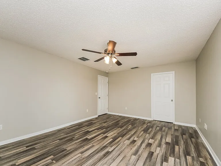 46 Dorset Dr — Photo 10