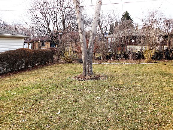 4th image of 1324 Manistique Ave