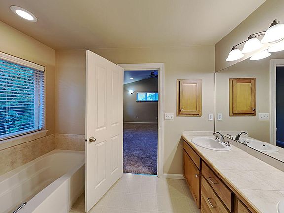 2nd image of 451 Waterbury Way