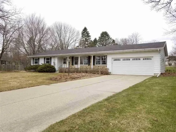308 Concord Dr, Sun Prairie, WI 53590