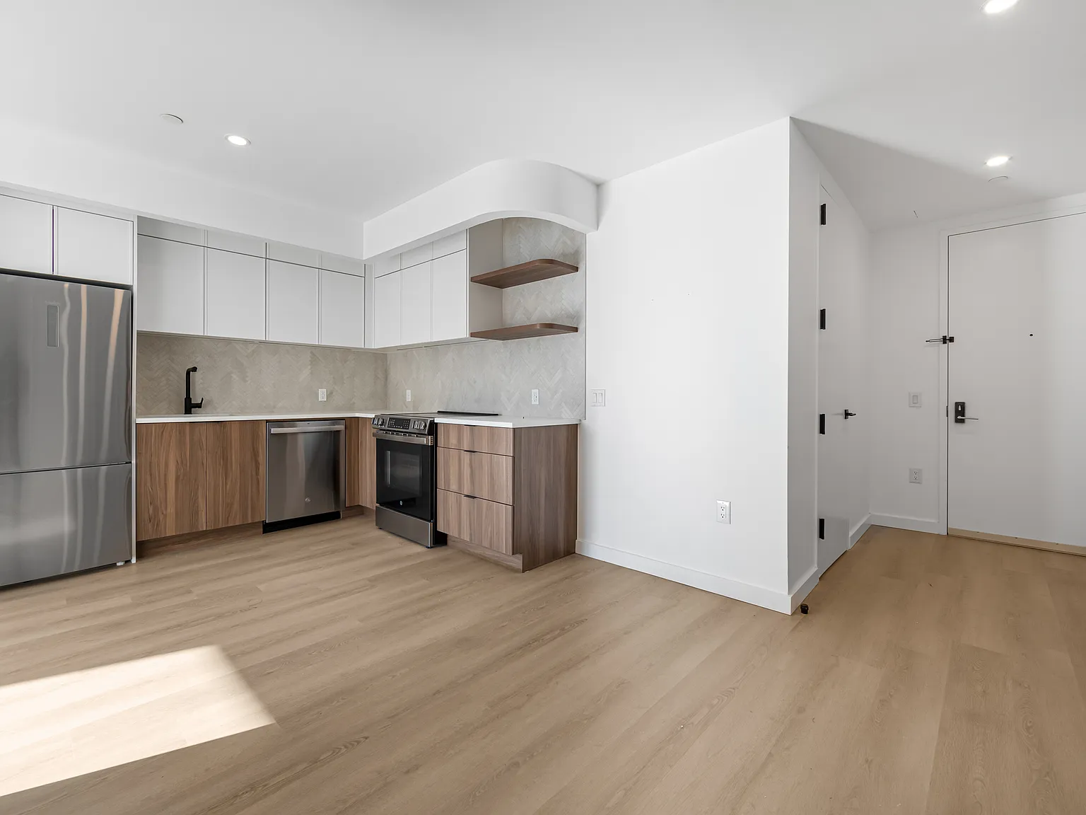953 Dean Street — Photo 2
