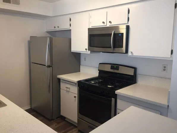 1457 Armacost Ave #203, Los Angeles, CA 90025