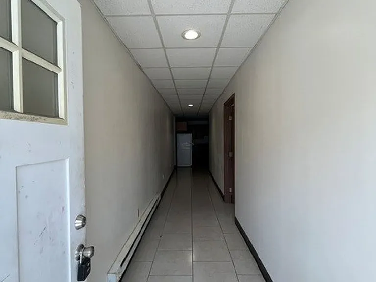 233 East Ridge Street — Photo 4