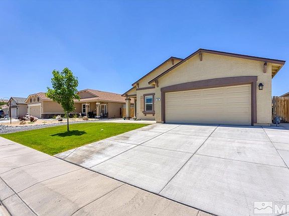 2nd image of 246 Red Oak Dr