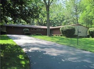 169 Tanglewood Dr, Urbana, OH 43078