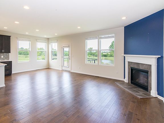 5th image of 574 Ivyland St