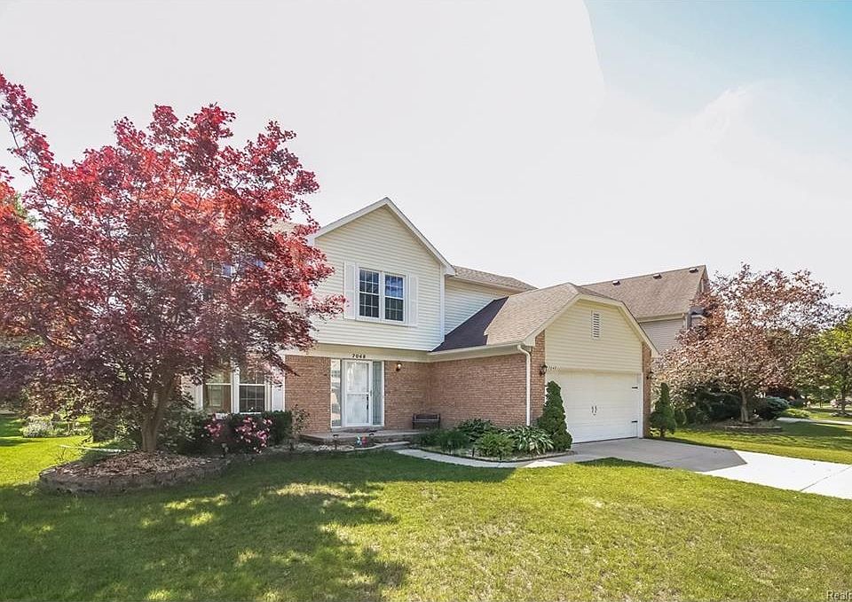 1st image of 7048 Foxcreek Dr #69