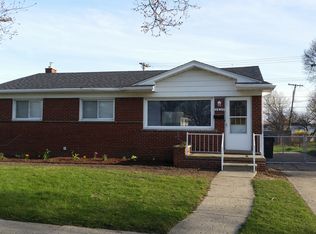 2439 Marian Dr, Trenton, MI 48183