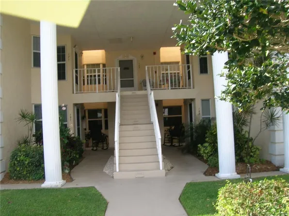 870 Lake Orchid Cir Unit 870-108, Vero Beach, FL 32962