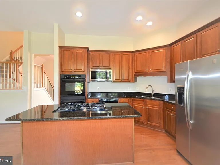 25140 Boomerang Ter — Photo 16