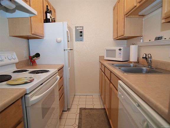 5th image of 1130 N Pennsylvania St APT 103