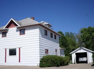 317 Main St S, Mcclusky, ND 58463