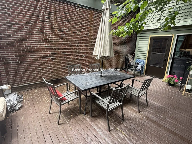 274 Marlborough St #2 — Photo 10