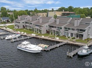 399 S Spinnaker Dr UNIT 1, Pentwater, MI 49449