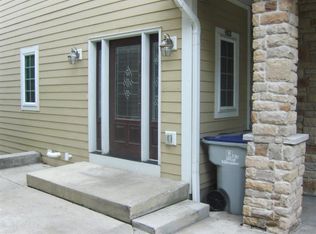 4028 W Howard Ave #4028, Milwaukee, WI 53221