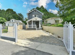1632 Harding Park, Bronx, NY 10473