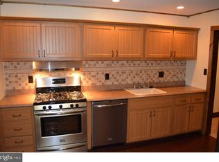 55 Medinah Dr, Reading, PA 19607