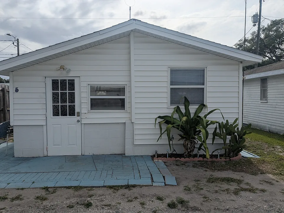 120 S Fortner Ave #5