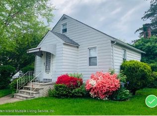 134 Henry Pl, Staten Island, NY 10305