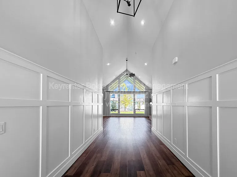 8368 W Sparks Lake Dr — Photo 4