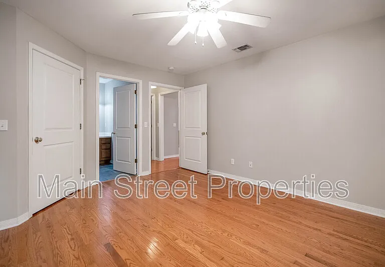 9150 Stillbridge Ln — Photo 10