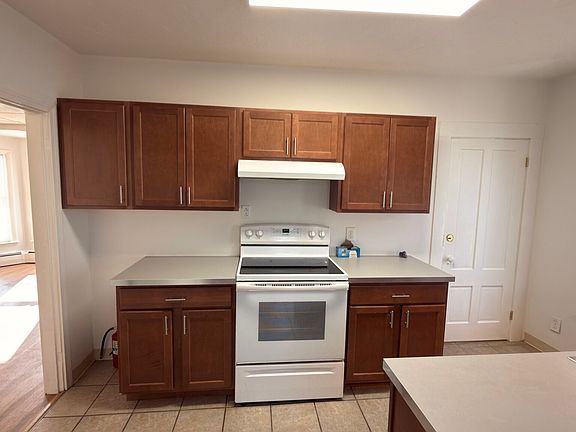 4th image of 29 South St Floor 1