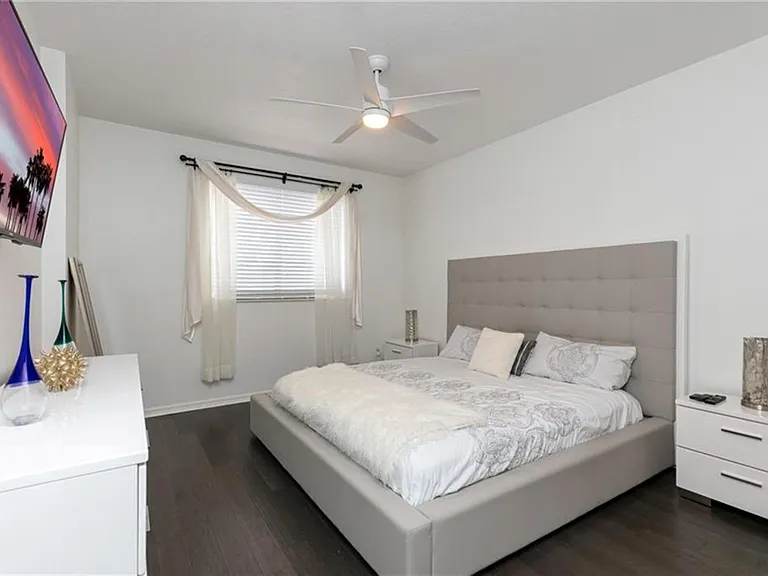 233 S Federal Hwy #203 — Photo 11