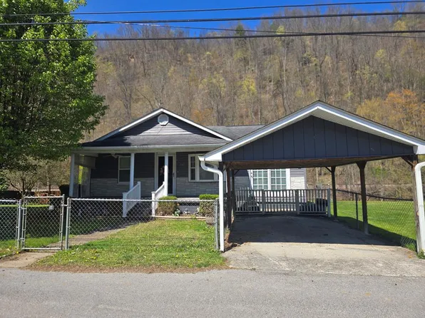 242 New Richmond Bottom Rd, Pineville, WV 24874