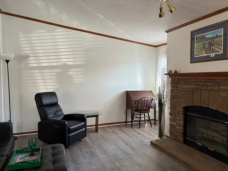 58 Forest Ct — Photo 18