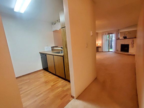 2nd image of 6019 E 6th Ave APT L108