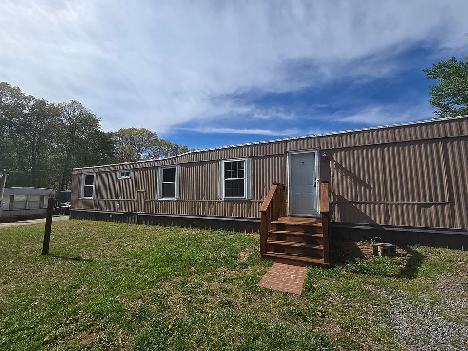 1st image of 889 Tightsqueeze Rd #7