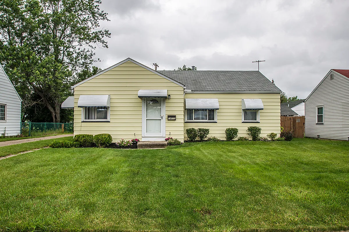 14512 Saint James Ave photo 1