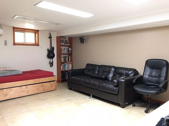 2nd image of 8028 193rd St