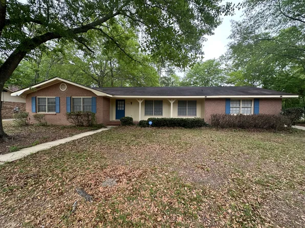 1502 Warrick Ave, Dothan, AL 36303