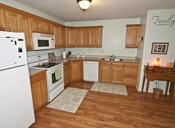 2nd image of 112 Grae Ct