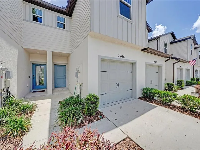 2906 Deer Pine Trl — Photo 4