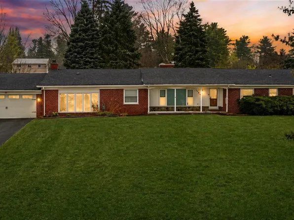 6380 Wellesley Ter, Clarkston, MI 48346