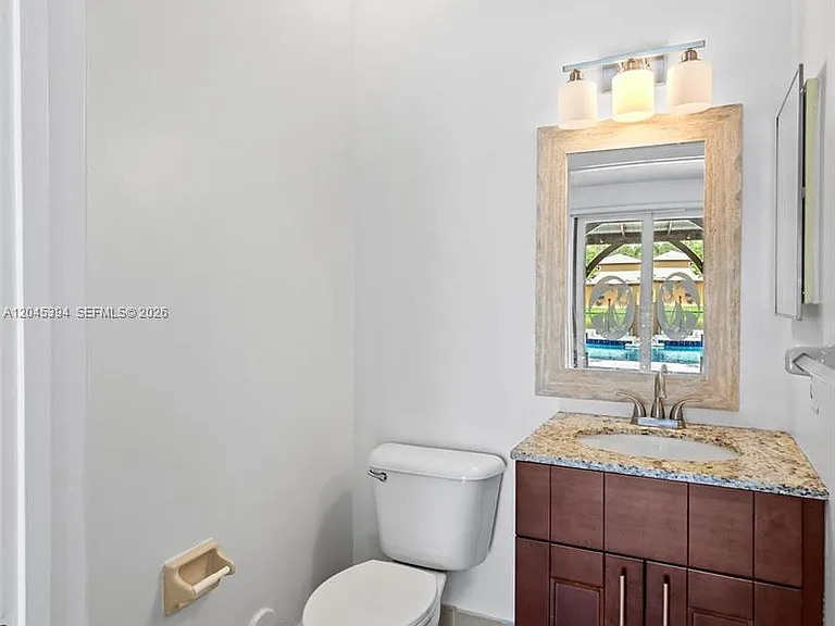 15835 NW 7th St — Photo 10
