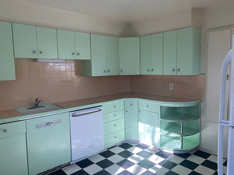Francesco Apts — Photo 9