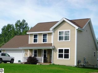 3075 Powder Horn Dr, Traverse City, MI 49685