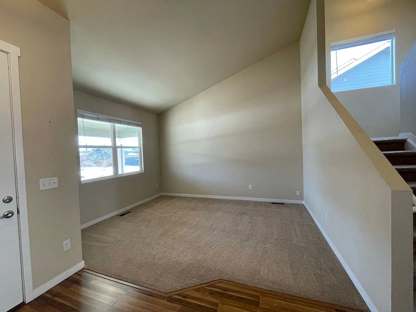 Beautiful 2-Story Home in Quiet Neighborhood! — Photo 2