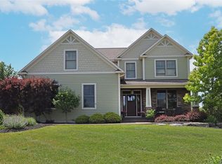 137 Gadwall Ln, Manlius, NY 13104