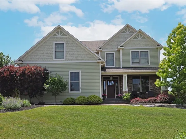 137 Gadwall Ln, Manlius, NY 13104