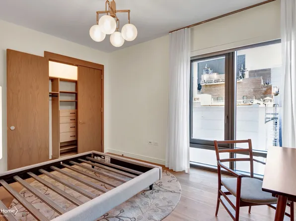 200 East 21st Street image 18 of 48