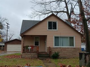 23846 Woodrow Wilson Ave, Warren, MI 48091
