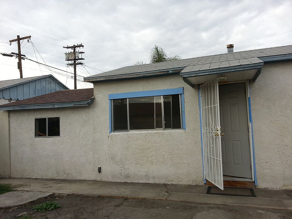 1st image of 3874 1/2 43rd St